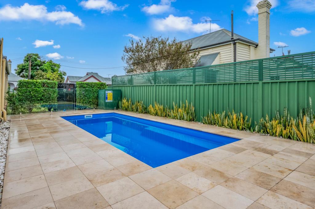 11 William St, Singleton, NSW 2330