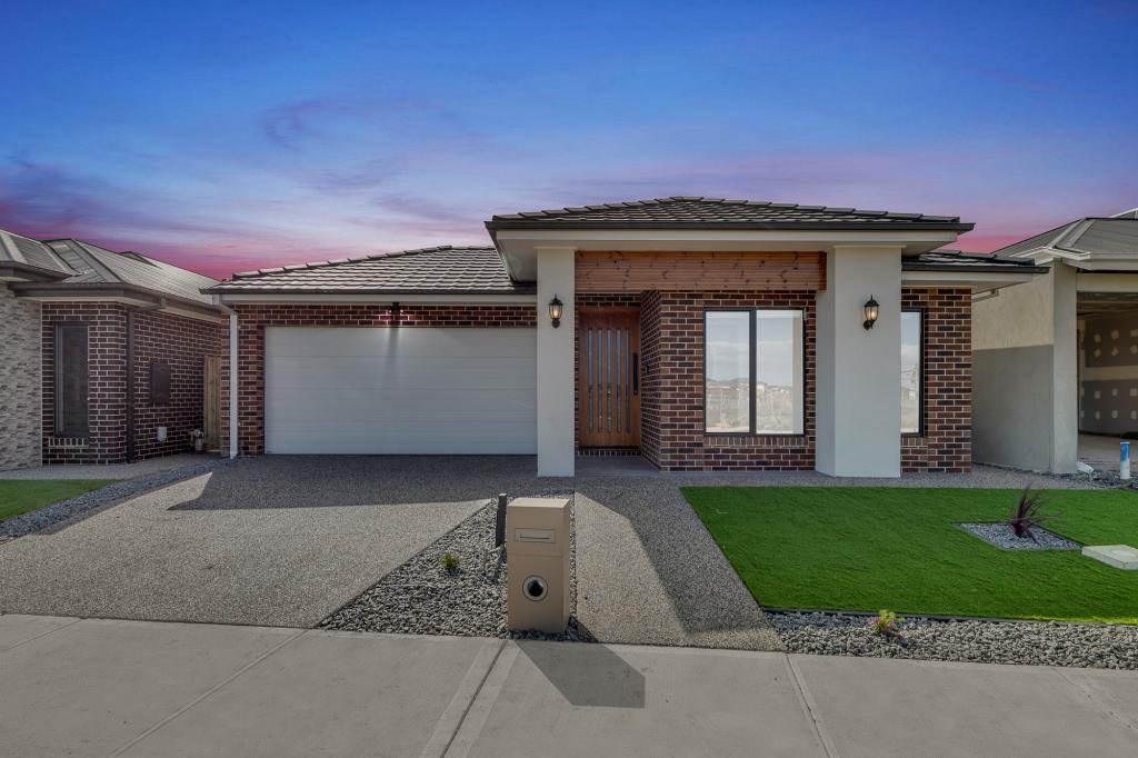 34 Brockwood St, Deanside, VIC 3336