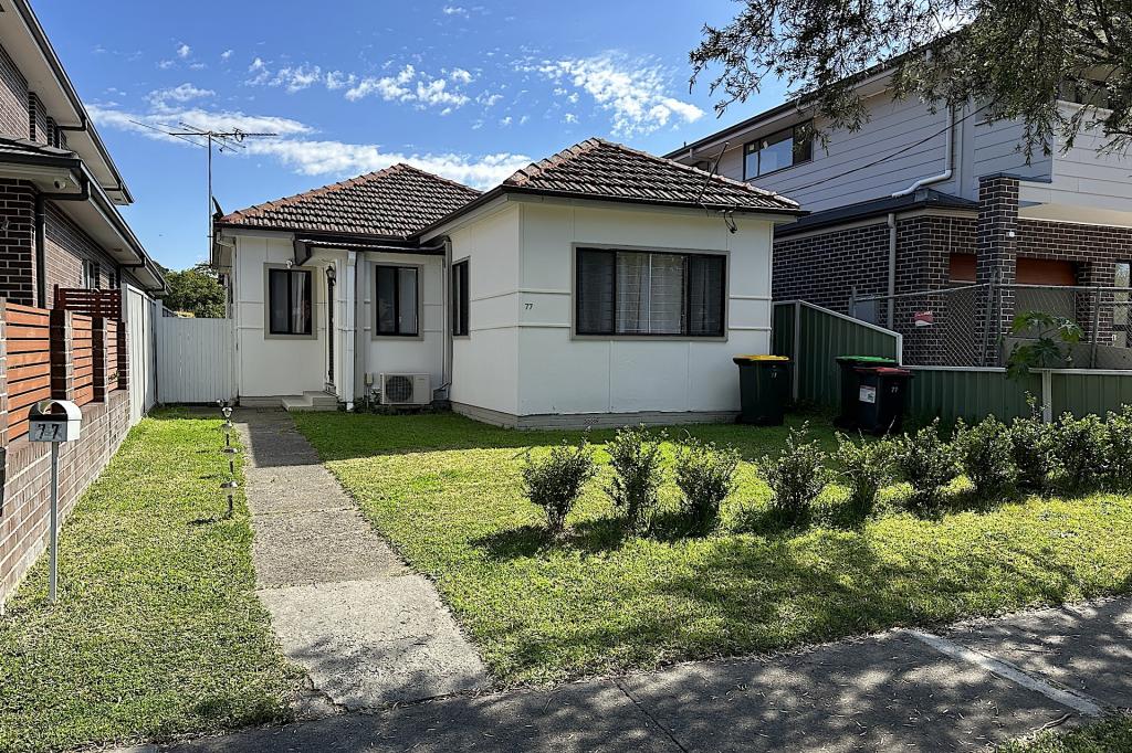 77 BALMORAL AVE, CROYDON PARK, NSW 2133