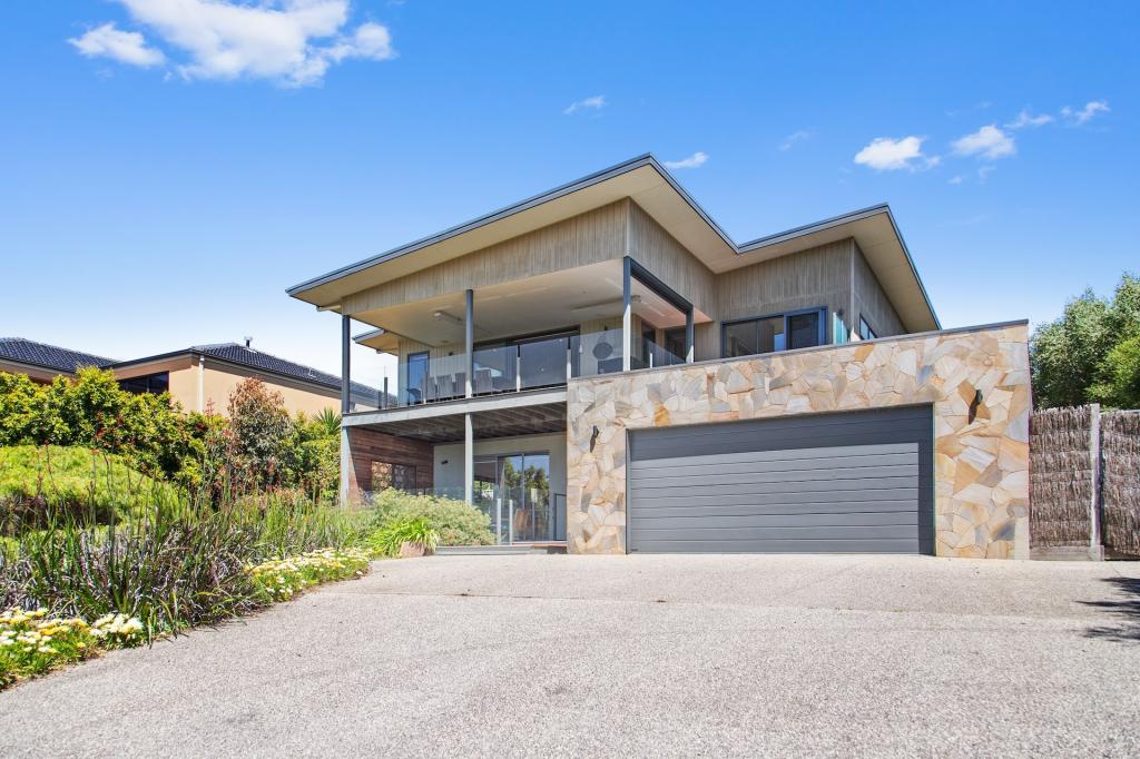 15 Hull Rd, Mount Martha, VIC 3934