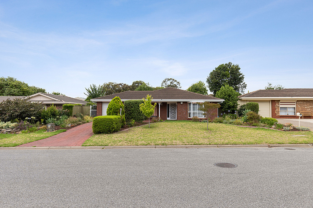 16 Bachmann Ave, Old Reynella, SA 5161