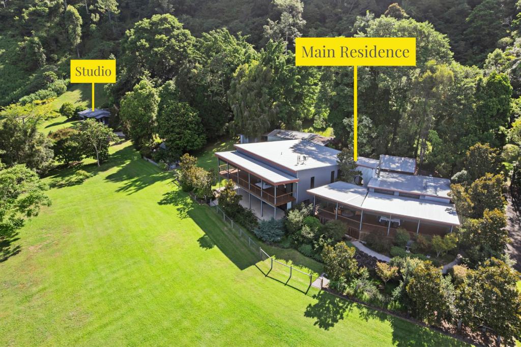 5 Spring Gardens Ct, Hunchy, QLD 4555