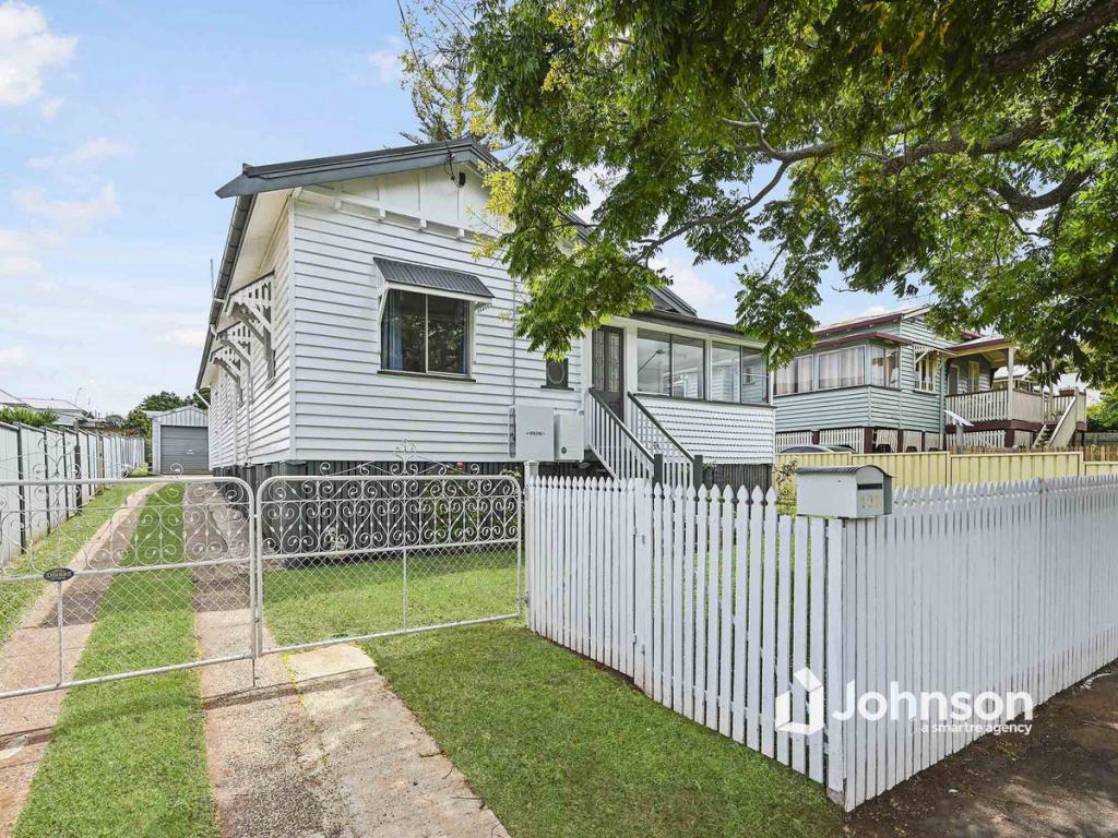 167 West St, Newtown, QLD 4350