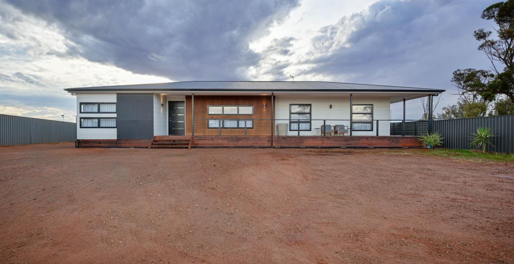 180 Racecourse Rd, Port Augusta, SA 5700