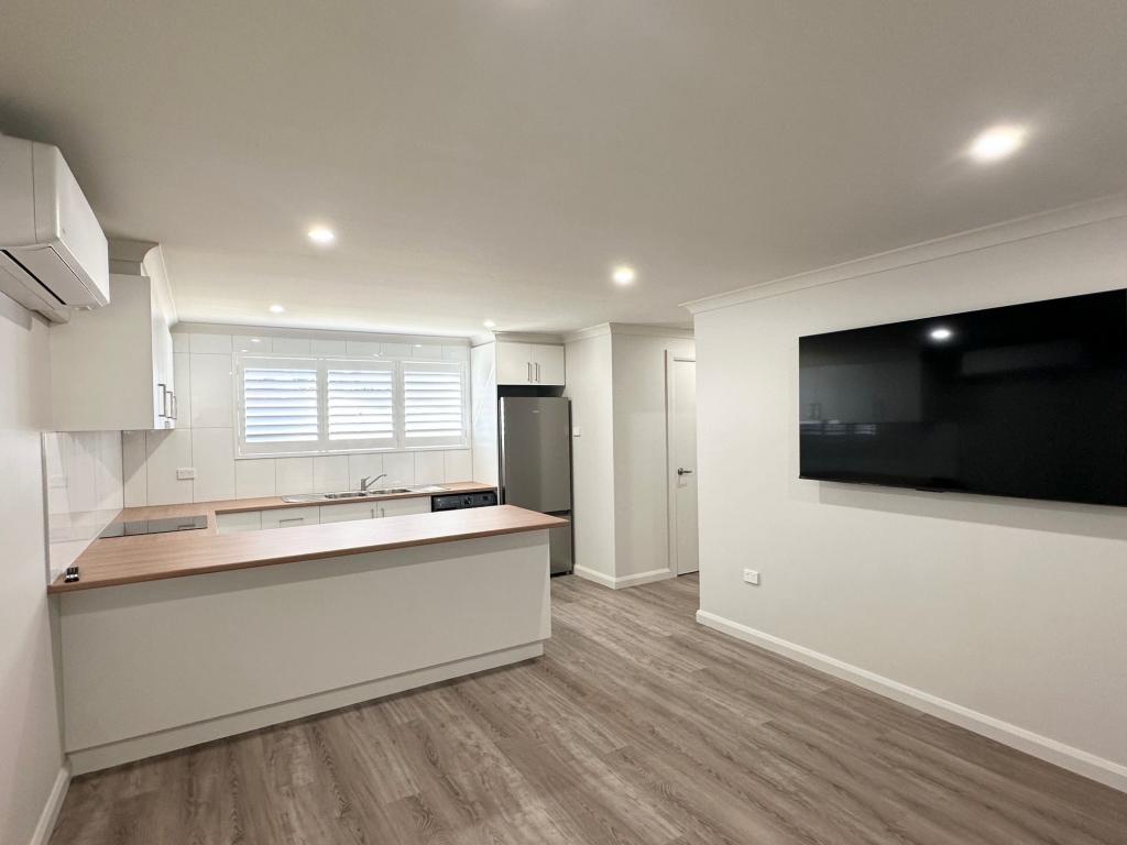 1/237 Wakaden St, Griffith, NSW 2680