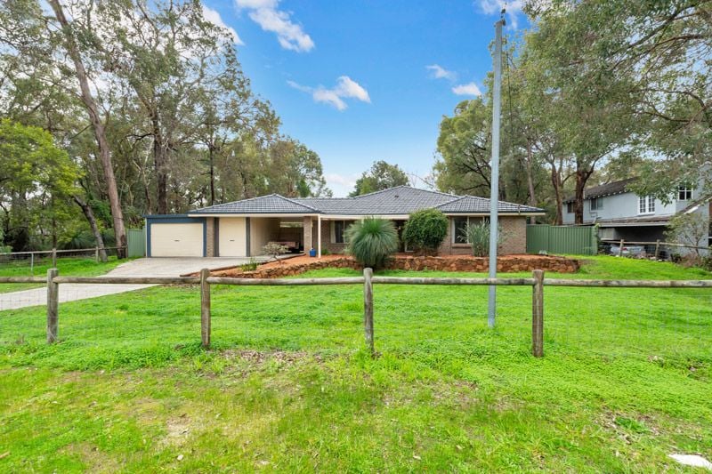 34 Westborne Rd, Roleystone, WA 6111