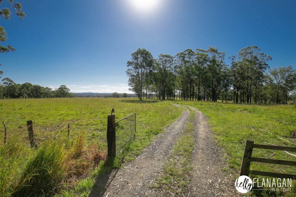 367 Kemps Accs, Collombatti, NSW 2440