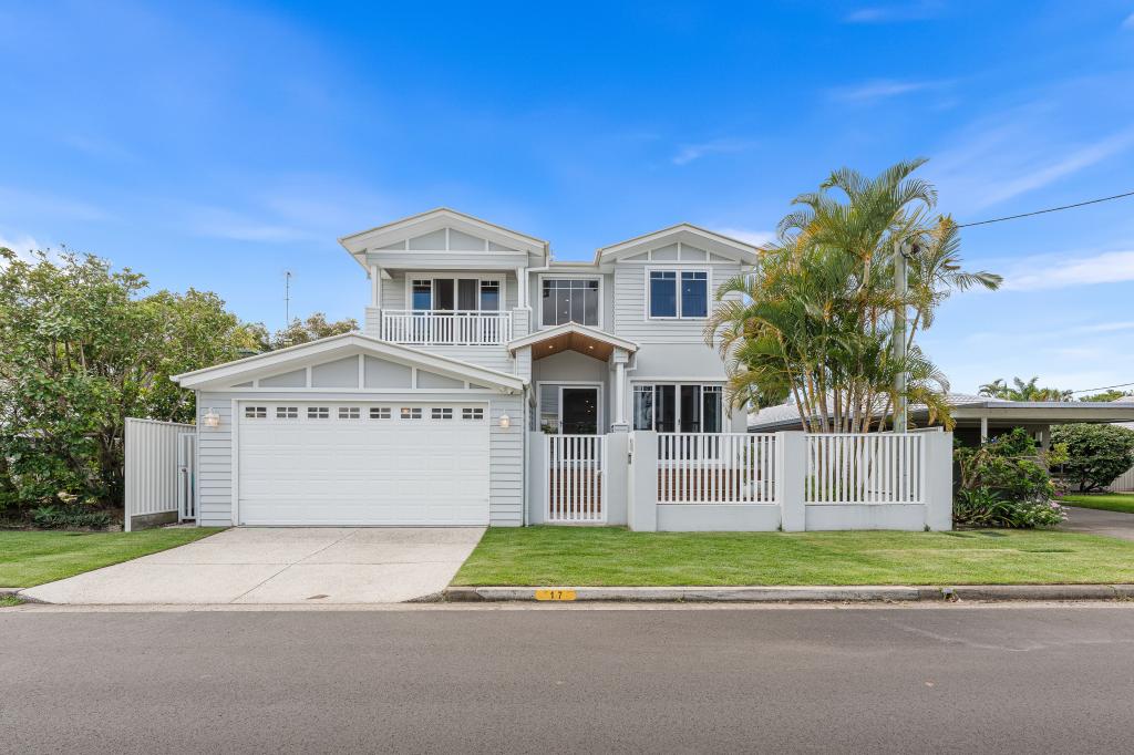 17 Warrina Cres, Burleigh Waters, QLD 4220