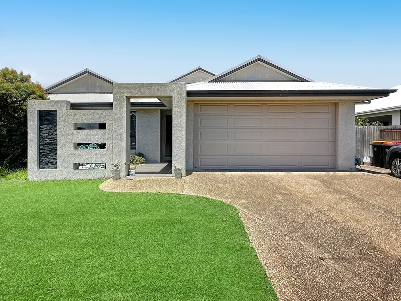 67 Bonnett Rd, Mount Low, QLD 4818