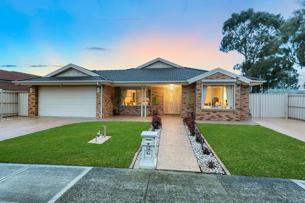 12 Brewster St, Berwick, VIC 3806