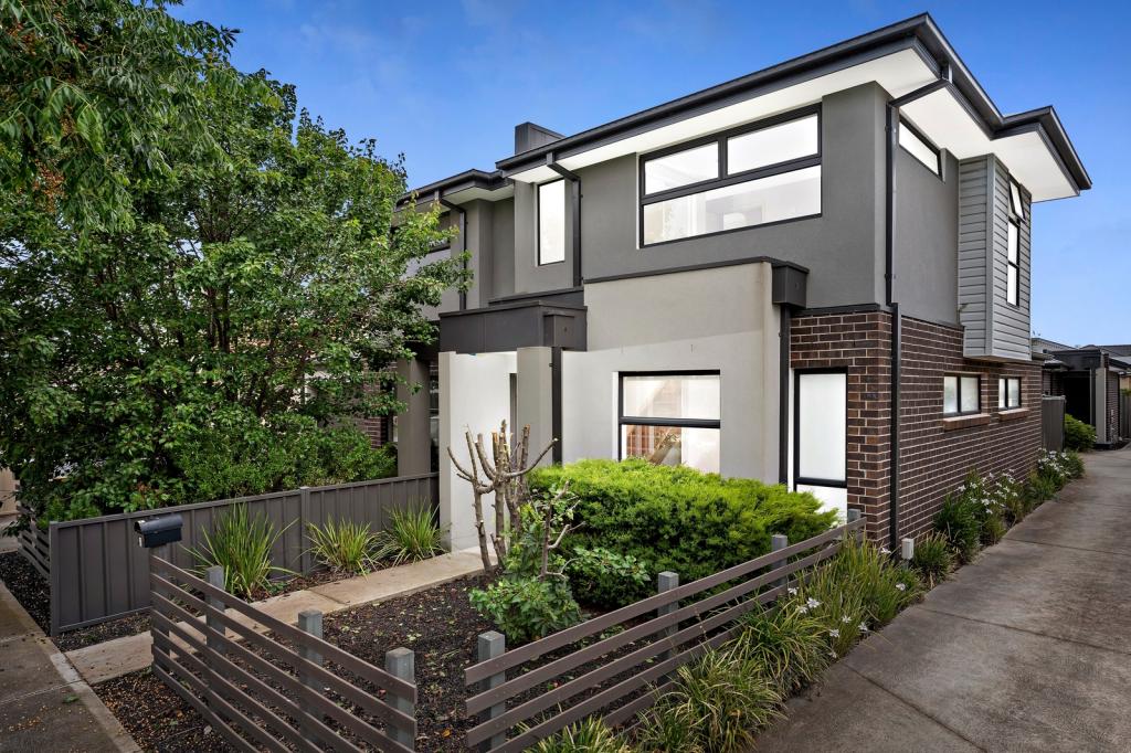 2/9 Balmoral St, Braybrook, VIC 3019