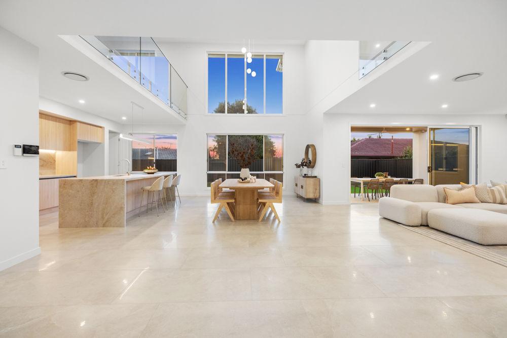 4 PRUDENCE ST, ROBERTSON, QLD 4109