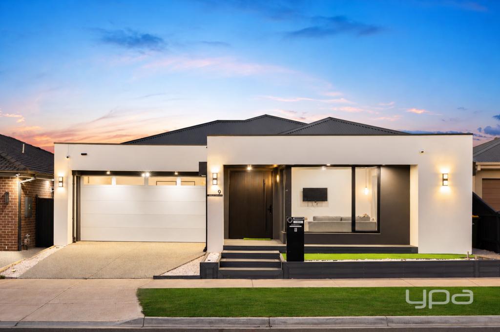 9 Breezy Cct, Werribee, VIC 3030