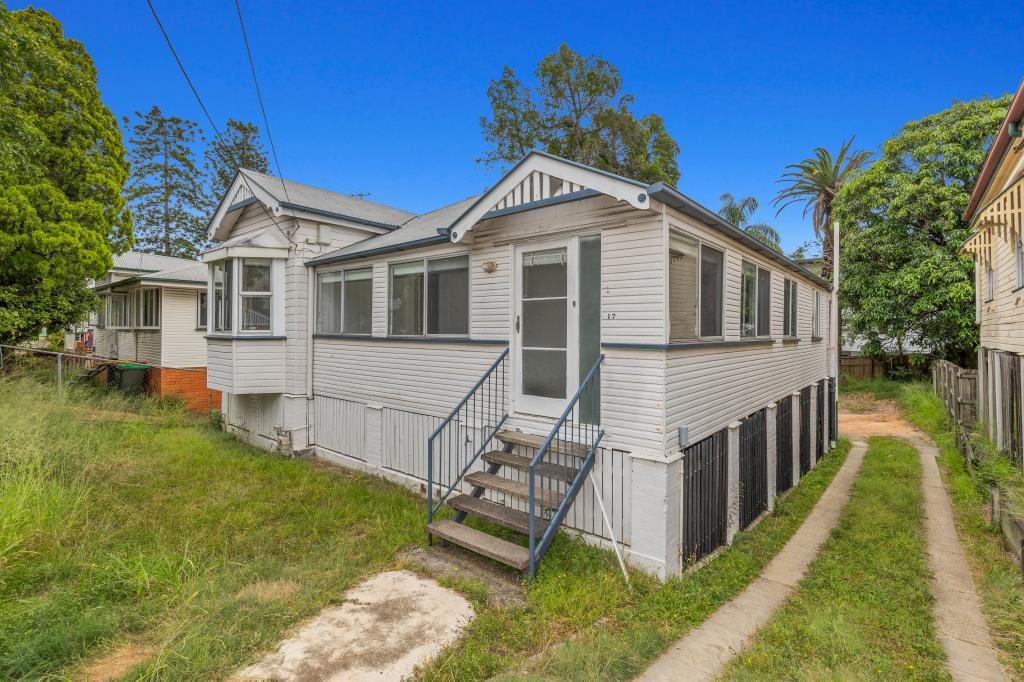 17 Maygar St, Windsor, QLD 4030
