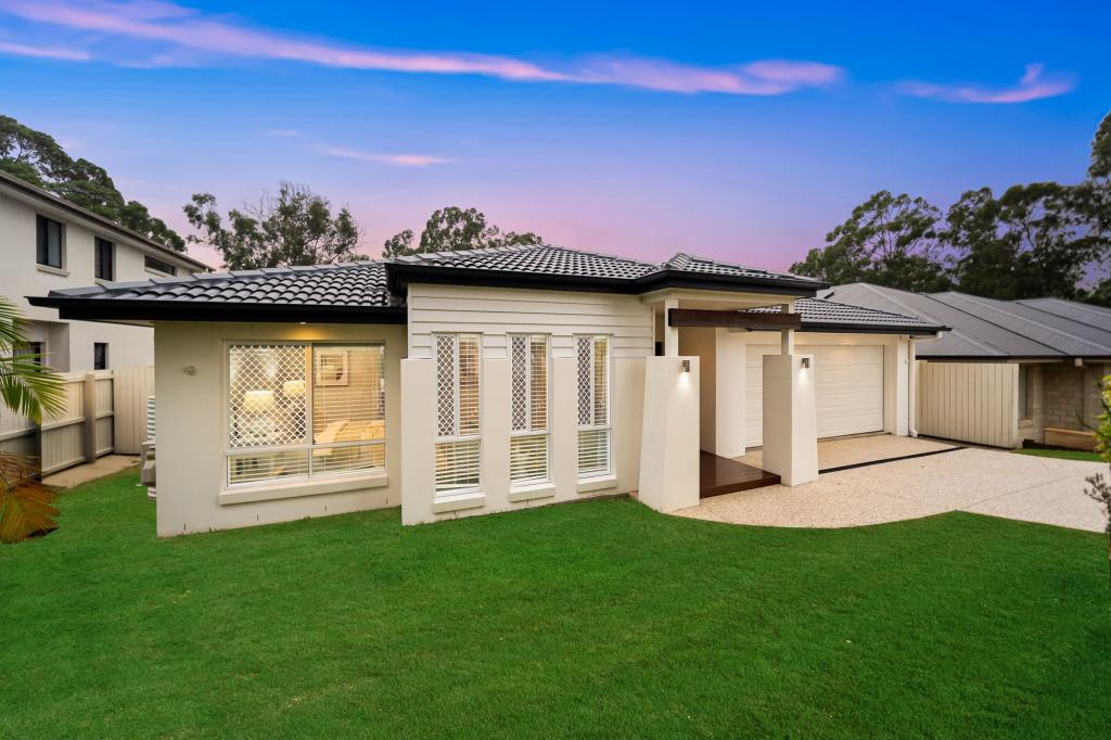 65 Taylor Pl, Mackenzie, QLD 4156