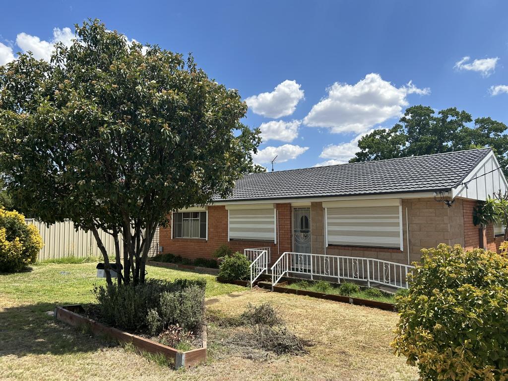 377 FITZROY ST, DUBBO, NSW 2830
