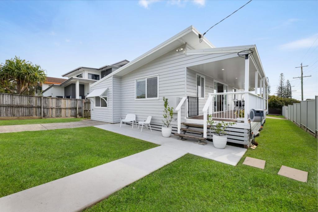 25 Ann St, Dicky Beach, QLD 4551