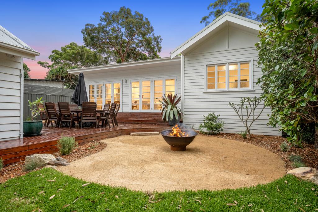 2 Warri Cres, Macmasters Beach, NSW 2251