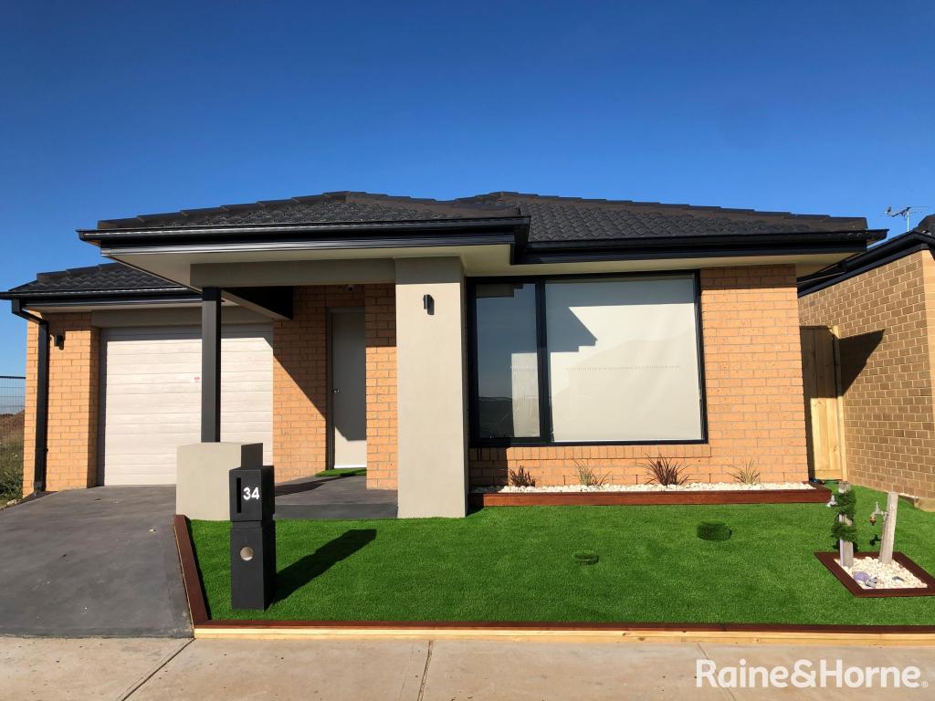 34 HERCULES DR, TRUGANINA, VIC 3029