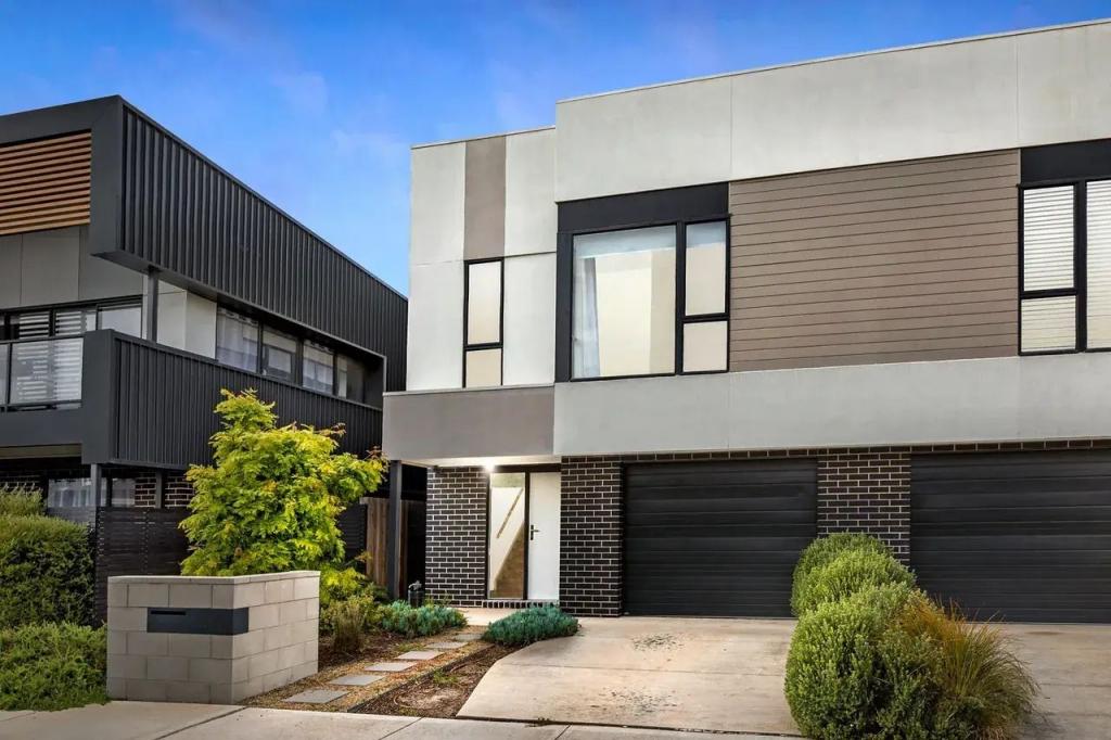 3a Westminster Dr, Avondale Heights, VIC 3034