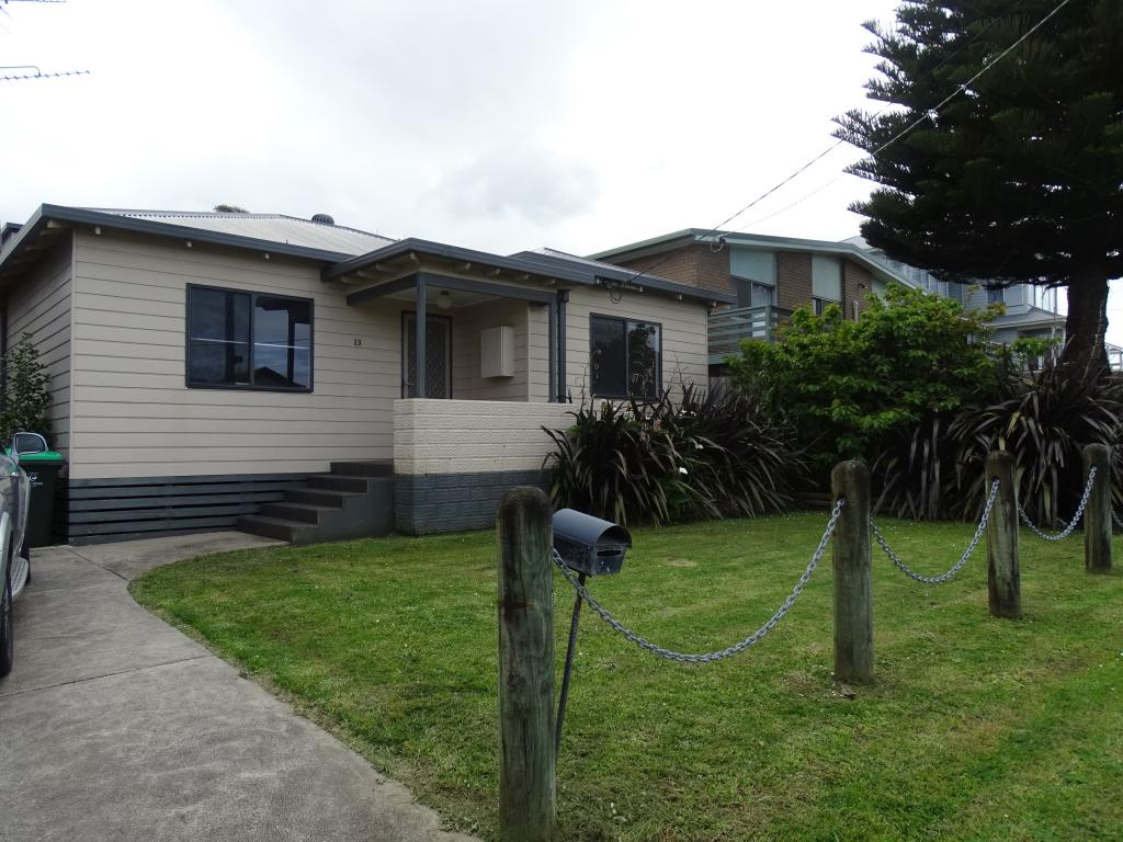 13 Great Ocean Rd, Apollo Bay, VIC 3233