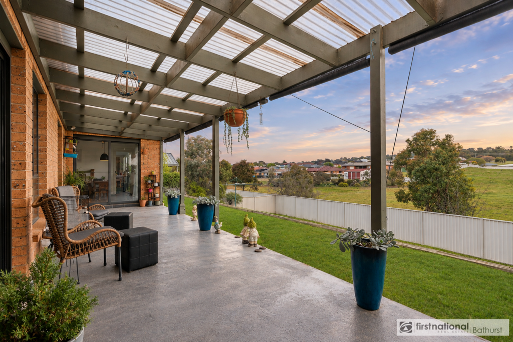 53 Lavelle St, Windradyne, NSW 2795