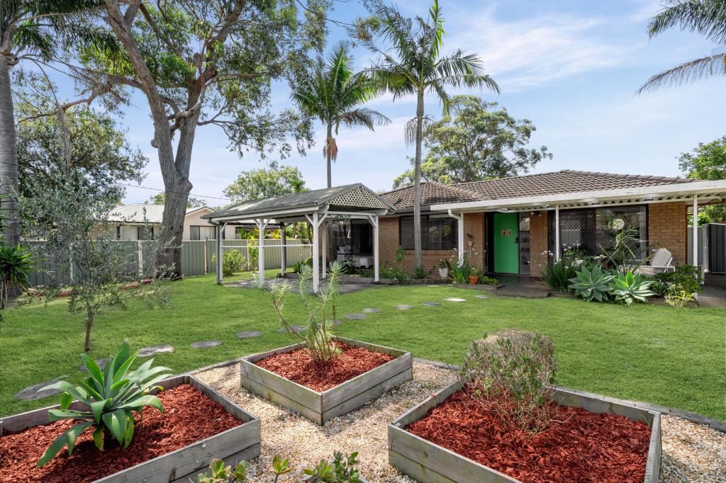 1A PRIESTMAN AVE, UMINA BEACH, NSW 2257