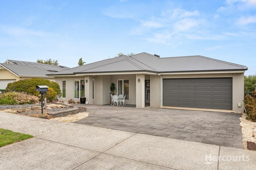 106 JACKSON DR, DROUIN, VIC 3818