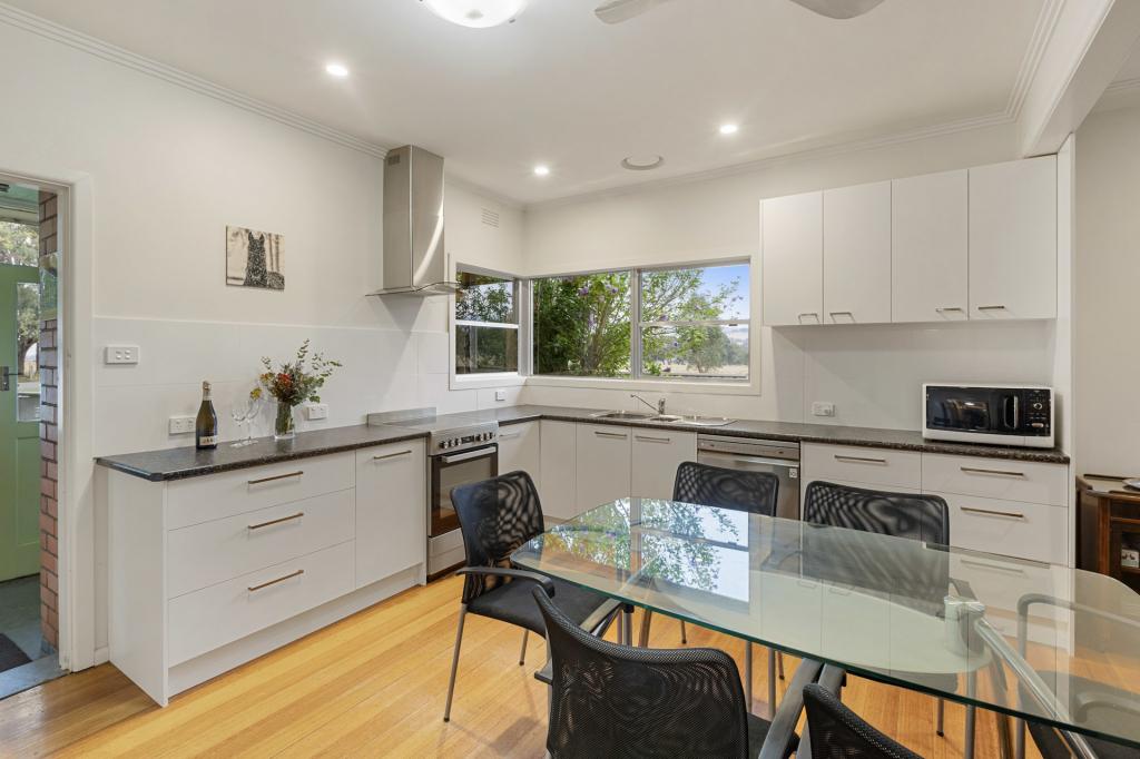 445 Old Tolmie Rd, Barwite, VIC 3722