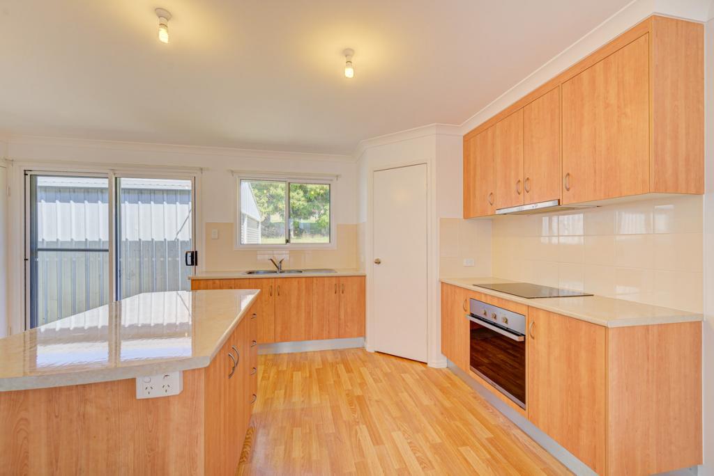 2/25 May St, Gin Gin, QLD 4671