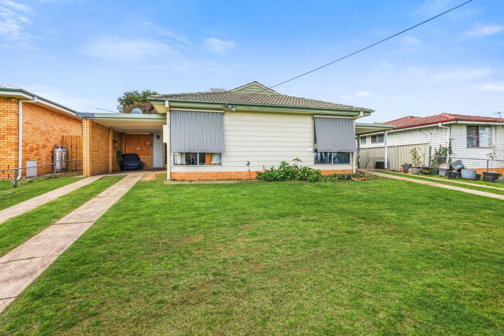 1 & 2/24 Manilla Rd, Oxley Vale, NSW 2340