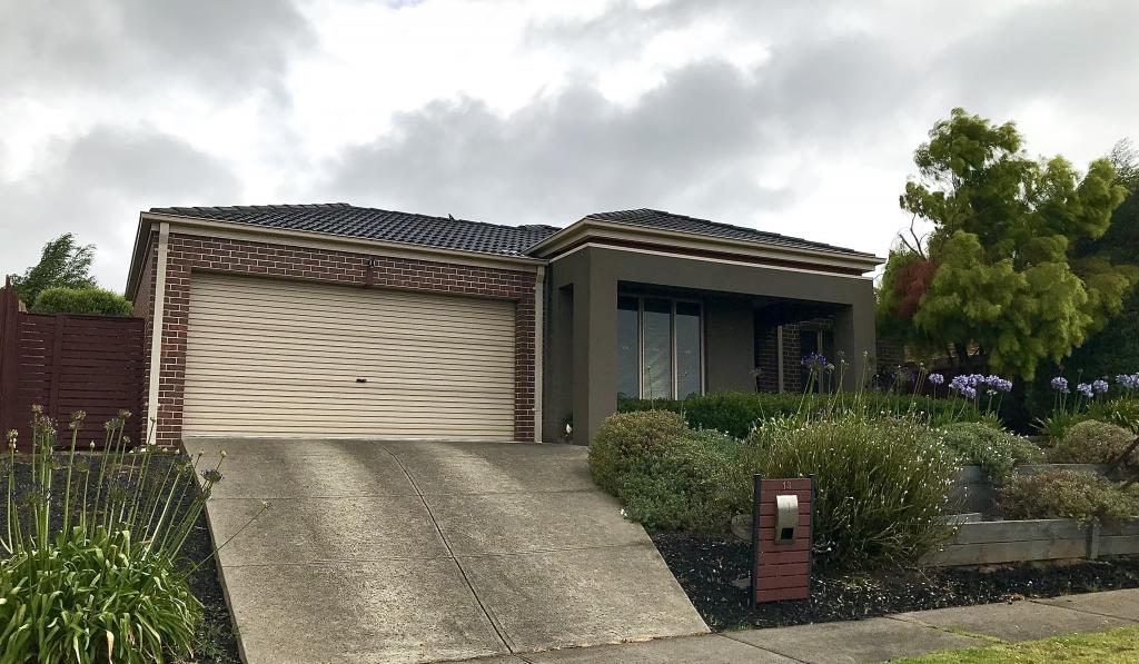 13 Rimfire Ave, Drouin, VIC 3818