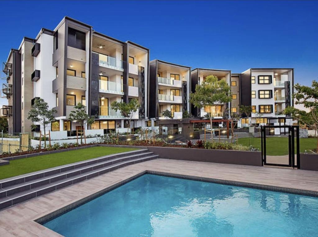 5678899 172 Venner Road, Yeronga, Qld, 4104, Yeronga, QLD 4104