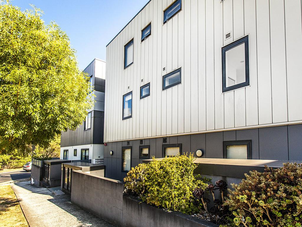 201/154 Elgar Rd, Box Hill South, VIC 3128