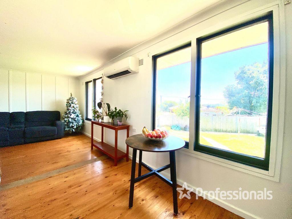 27 JAMES MEEHAN ST, WINDSOR, NSW 2756