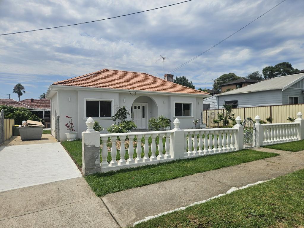 33 White Ave, Bankstown, NSW 2200