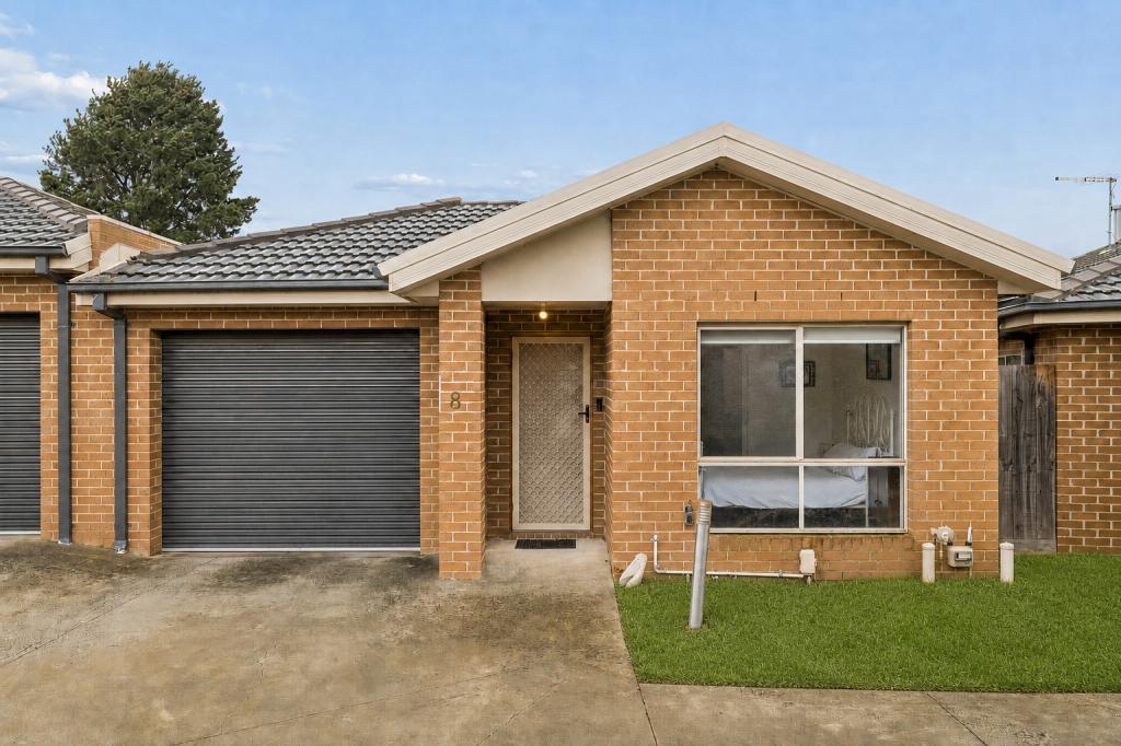 8/16-18 Phelan Dr, Cranbourne North, VIC 3977