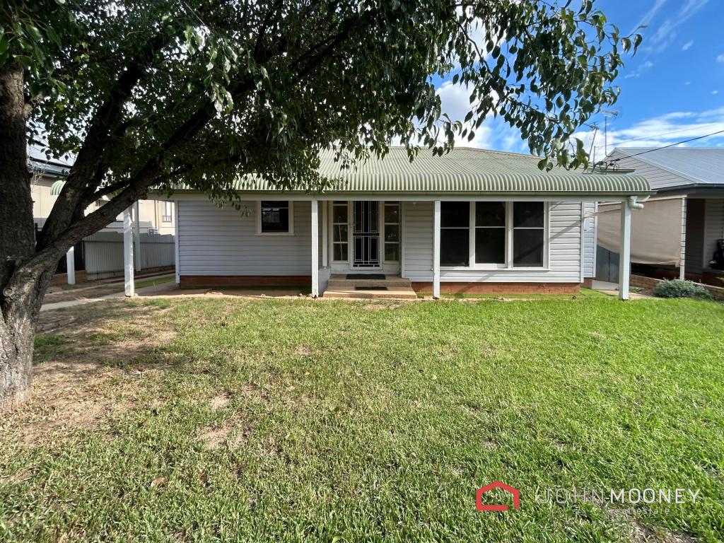 30 Condon Ave, Mount Austin, NSW 2650