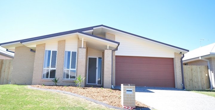 7 Feather Ct, Morayfield, QLD 4506