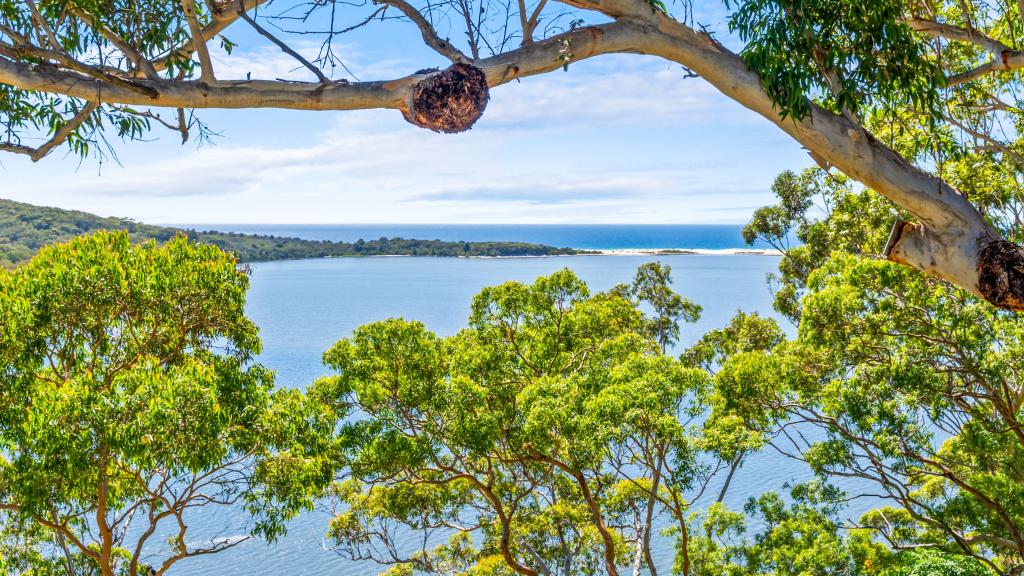 6 Sandbar View Pl, Smiths Lake, NSW 2428