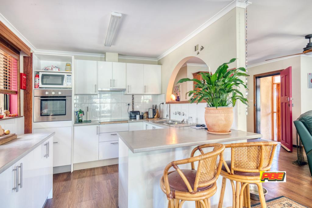 2-4 JENKINS ST, VENUS BAY, VIC 3956