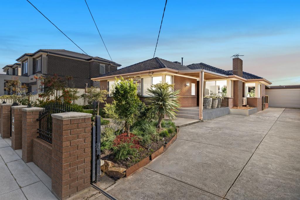 52 Denver Cres, Mulgrave, VIC 3170