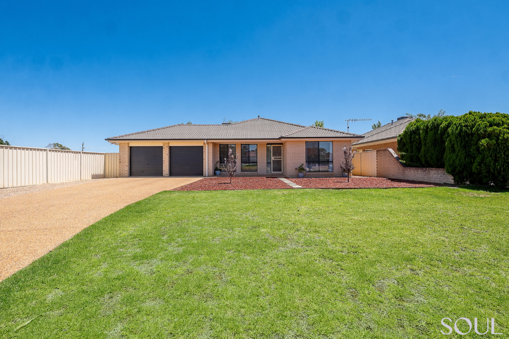 33 Dickson Rd, Griffith, NSW 2680