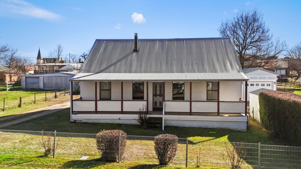 29 York St, Adaminaby, NSW 2629