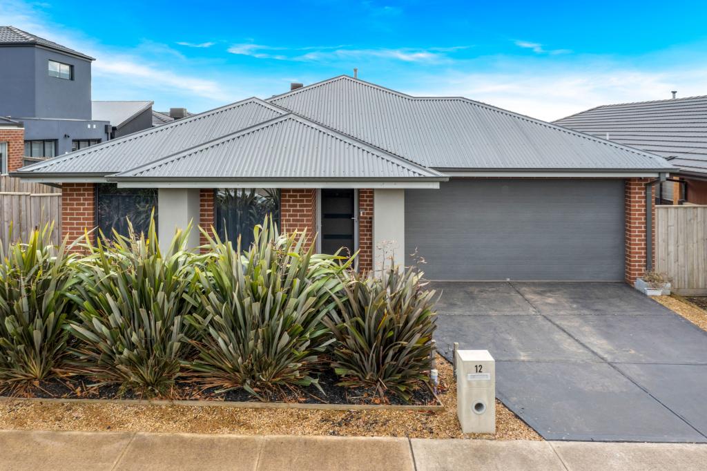 12 Thornbury St, Donnybrook, VIC 3064