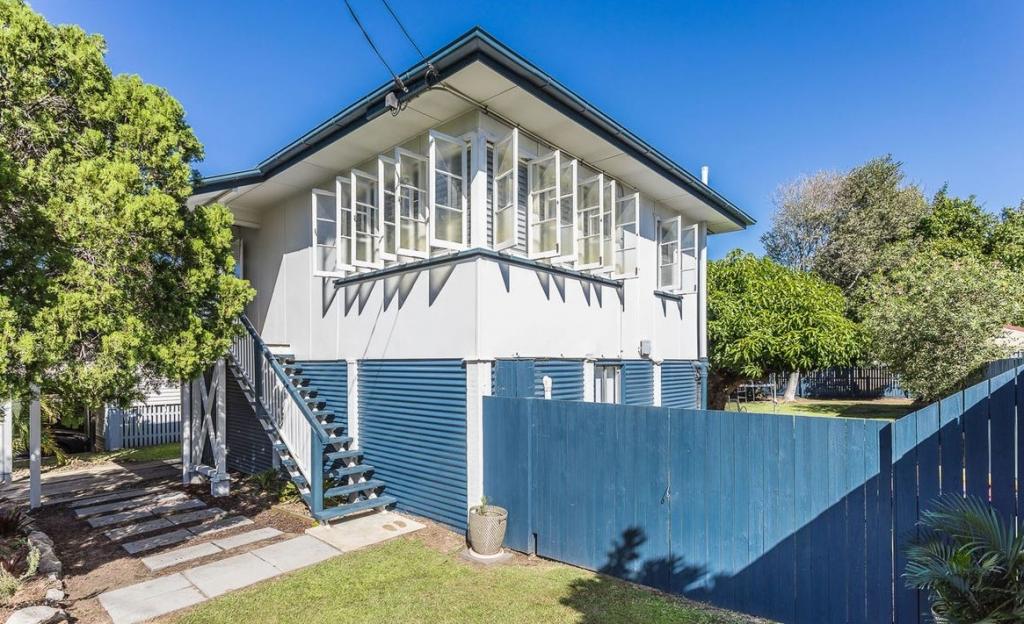 18 Ralph St, Clontarf, QLD 4019
