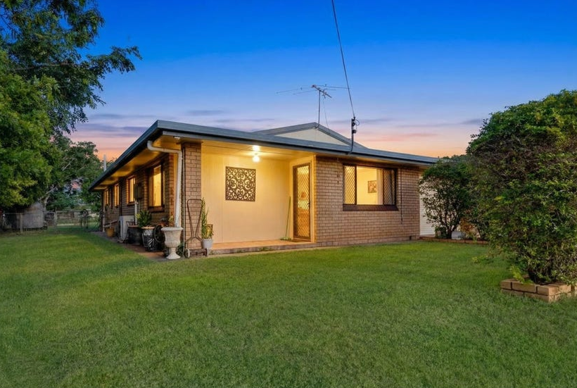 16-18 John St, Gracemere, QLD 4702