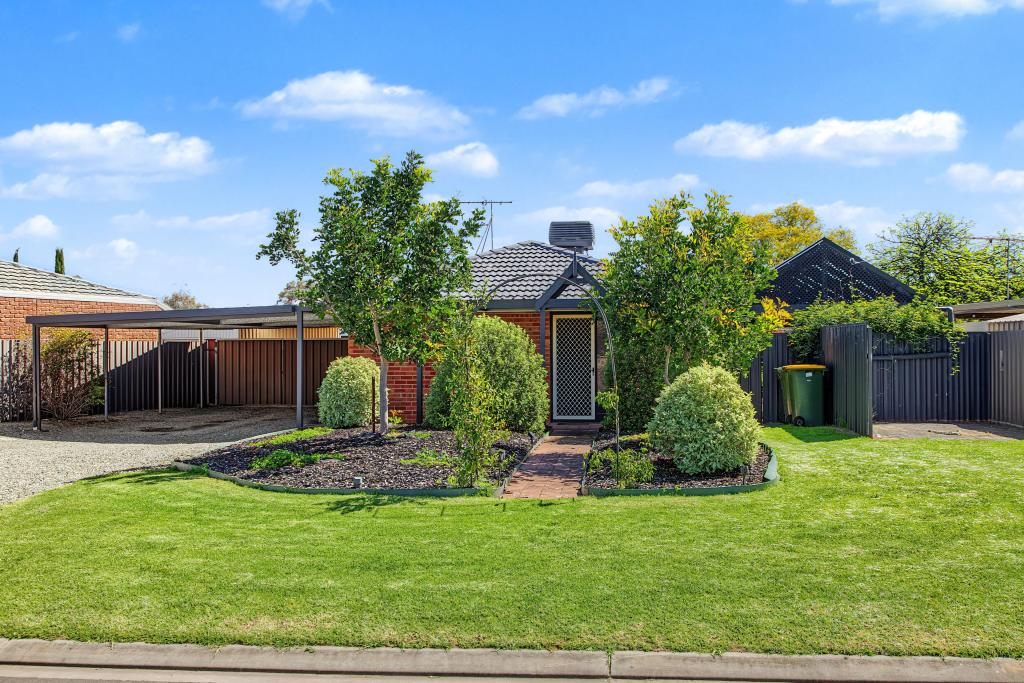 15 Causby Cres, Willaston, SA 5118