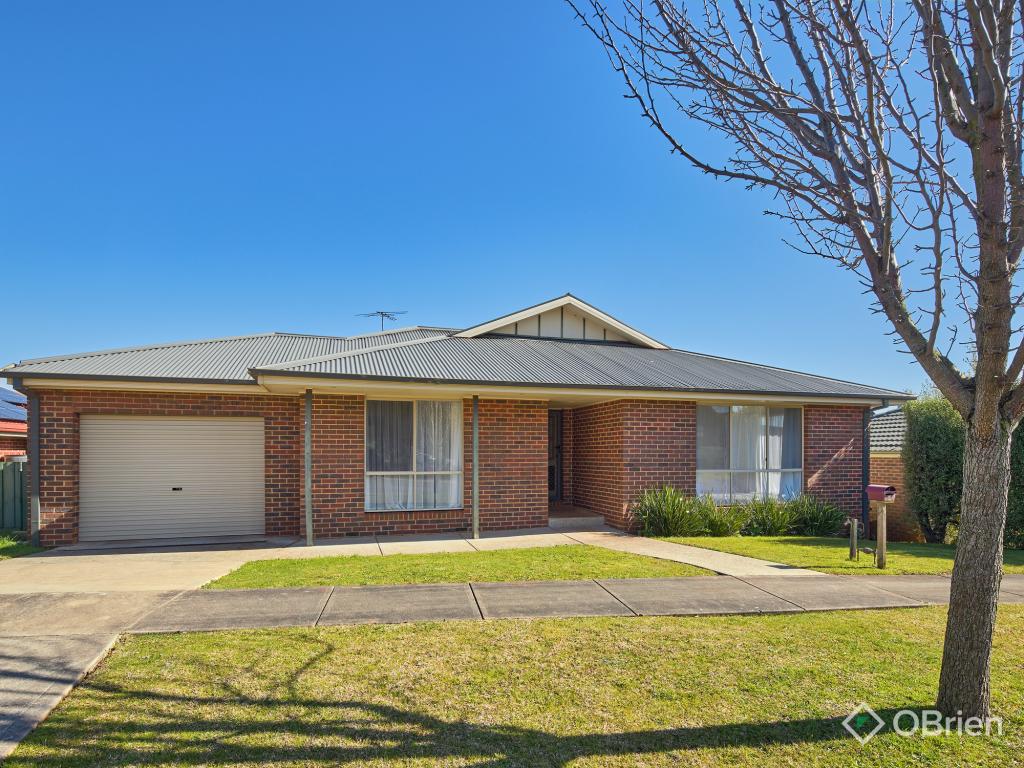 4 Shae Cres, Drouin, VIC 3818