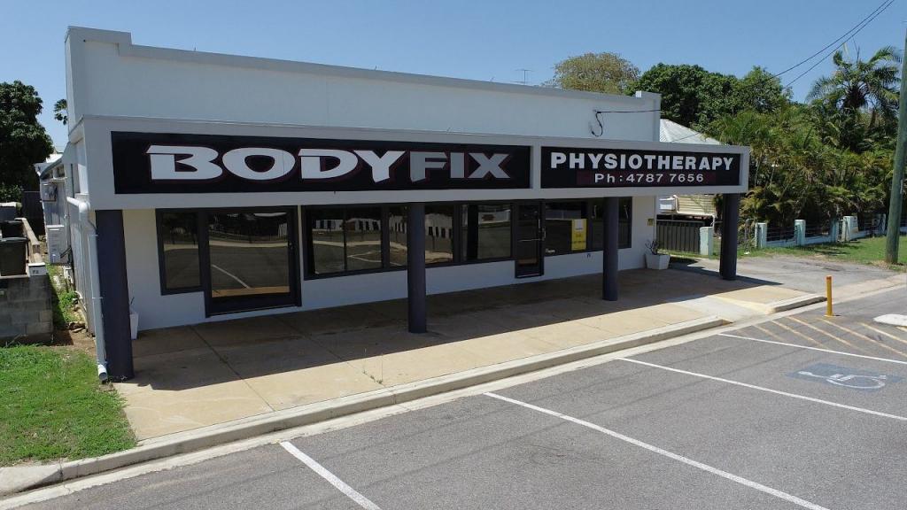 70 Racecourse Rd, Richmond Hill, QLD 4820